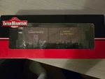 Ho Scale Intermountain Union Pacific Aar 40' Boxcar #193402. Fixed Price $35.00.