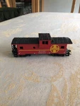 Model Power Metaltrain Santa Fe Cuppola Caboose# 999023 Stock# 2270. Fixed Price $14.00.