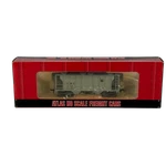 Atlas Scale PS-2 Covered Hopper Freight Car C. N. J. Jersey Central Lines. Fixed Price $29.99.