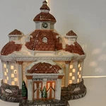 1993 Mercuries Usa Christmas Village Porcelain Light Up Building Central Station. Fixed Price $20.00.