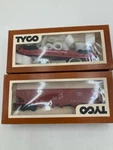 Vintage Tyco 344B Burlington Non-operating Hopper Car Original Box 342A Skid. Fixed Price $16.99.