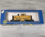 Ahm Vintage Ho Scale Extended Vision Caboose 5485-J Chessie Open Box. Fixed Price $7.95.