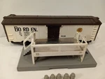 Lionel 9220 Borden Operating Milk Car. Fixed Price $40.00.