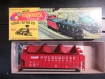 Roundhouse 50' Fmc Covered Hopper Products #7725. Fixed Price $9.95.