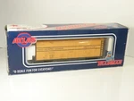 Atlas-o 0526-2 Fruit Growers Express 40' Plug Door Box Car C8. Fixed Price $26.31.