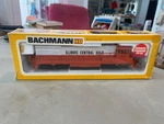 Bachman Illinois Central Gulf Locomotive 1271 Ho Scale. Fixed Price $34.00.
