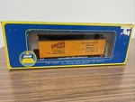 Ho Scale Ahm Doggie Dinner 5296 Private Owned Reefer Car New Box. Fixed Price $15.00.