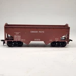 Vintage Athearn 5402 Cp 357164 Canadian Pacific 34' Offset Side Twin Hopper. Fixed Price $13.97.