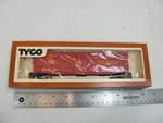 Tyco Vintage Ho Scale At&sf/el Capitan 50' Plug Door Box Car # 339A. Fixed Price $6.51.